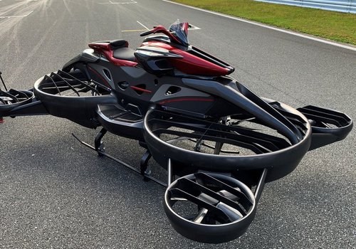 Японский стартап представил летающий мотоцикл за 680 тысяч долларов